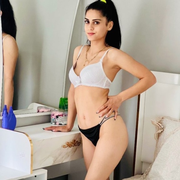 Samantha Chloe Murray